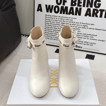 DIOR 26S ANKLE BOOTS WITH LOGO BOW IN IVORY WHITE CALFSKIN