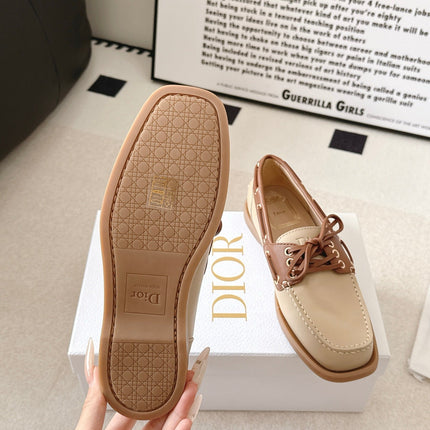 DIOR 26S LACE UP BOAT SHOES IN BEIGE AND BROWN CALFSKIN GOLD HARDWARE