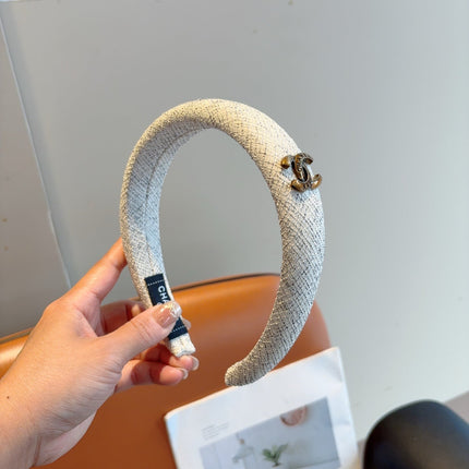 CHANEL 26S HEADBANDS IN IVORY TEXTURED FABRIC 505345