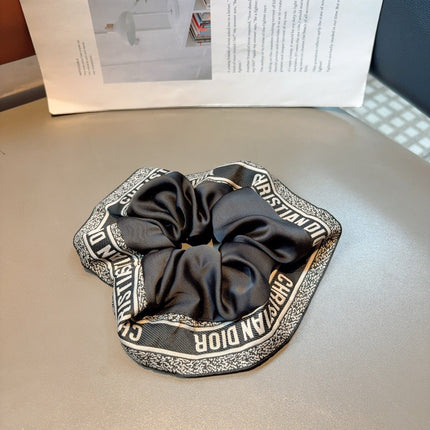 DIOR 26S SCRUNCHIE IN BLACK SILK 505268