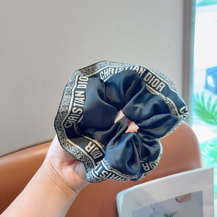 DIOR 26S SCRUNCHIE IN BLACK SILK 505268
