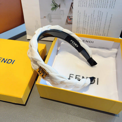 DIOR 26S HEADBAND IN WHITE FABRIC 512050