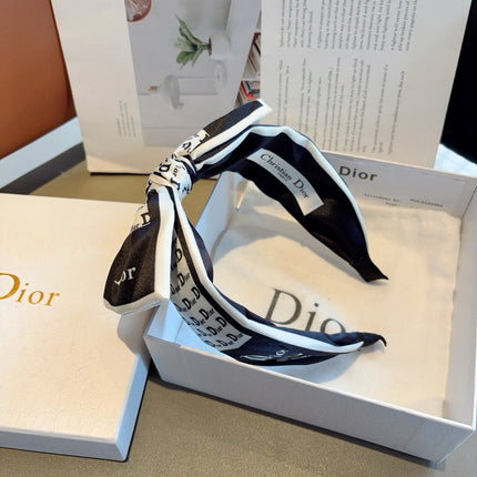 DIOR 26S HEADBAND IN BLACK AND WHITE SILK 512065