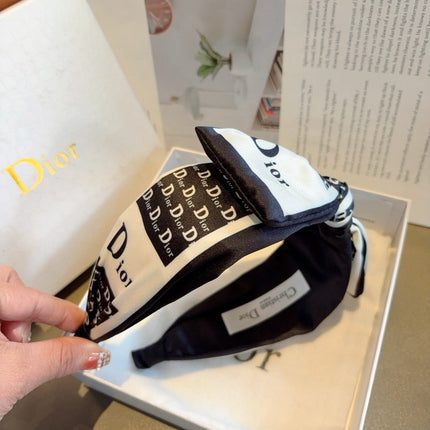 DIOR 26S HEADBAND IN BLACK AND WHITE SILK 512066