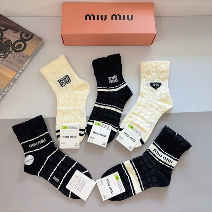 MIUMIU 26S ANKLE SOCKS 410354 (1 BOX)