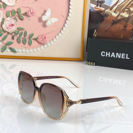 CHANEL 26S LARGE SQUARE FRAME IN ACETATE 511806