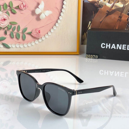 CHANEL 26S SQUARE FRAME IN ACETATE 511829
