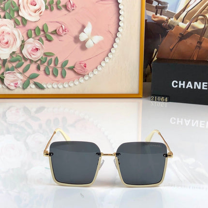 CHANEL 26S SQUARE FRAME IN METAL 511841