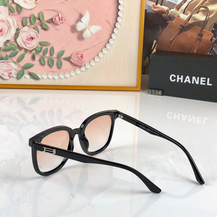 CHANEL 26S SQUARE FRAME IN ACETATE 510043