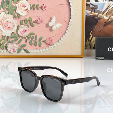 CHANEL 26S SQUARE FRAME IN ACETATE 505226