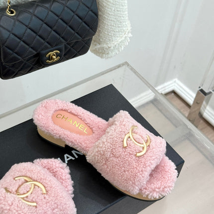 CHANEL 26S SLIDE SANDALS IN LIGHT PINK TEDDY FLEECE GOLD HARDWARE