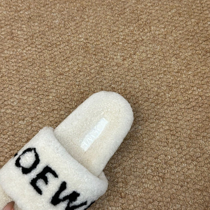 LOEWE 26S FLUFFY SLIDE SANDALS IN WHITE SHEARLING LOGO