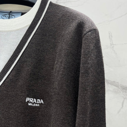PRADA 26S V-NECK KNIT CARDIGAN 1238