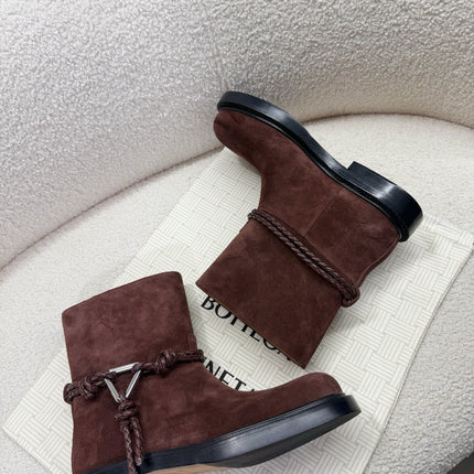 BOTTEGA VENETA 26S ANKLE BOOTS IN BROWN SUEDE WITH ROPE DETAIL