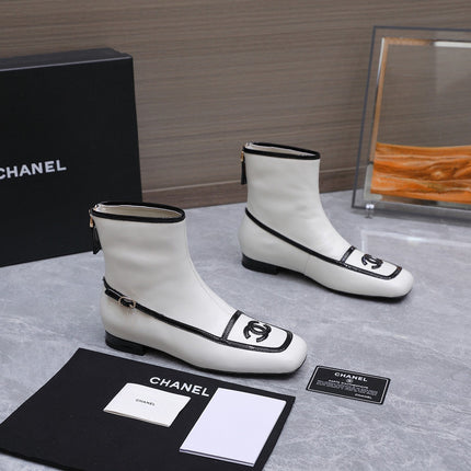 CHANEL 26S ANKLE BOOTS IN WHITE CALFSKIN WITH BLACK PATENT LEATHER TRIM AND CC LOGO ON TOE CAP