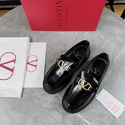 VALENTINO 26S LOAFERS IN BLACK GLOSSY CALFSKIN
