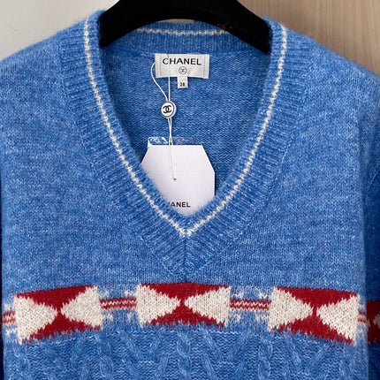 CHANEL 26S V-NECK SWEATER 854