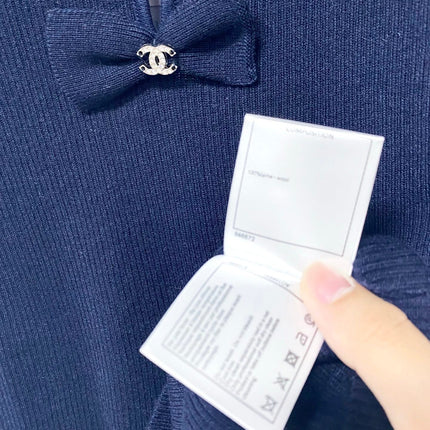 CHANEL 26S KNIT SLEEVELESS TOP STYLE 1209