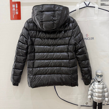 MONCLER 25S SHORT DOWN JACKET 326