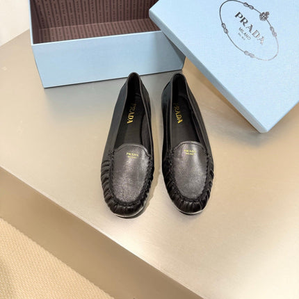 PRADA 26S CLASSIC LOAFERS IN BLACK LAMBSKIN