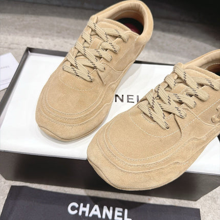 CHANEL 26S LOW TOP SNEAKERS IN LIGHT BROWN SUEDE