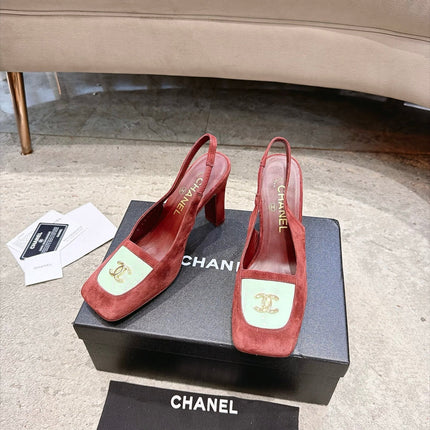 CHANEL 26S SQUARE TOE SLINGBACK PUMPS 95MM IN BURGUNDY RED AND WHITE SUEDE GOLD HARDWARE