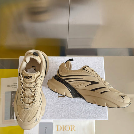 CD B32 SNEAKER APRICOT CALFSKIN