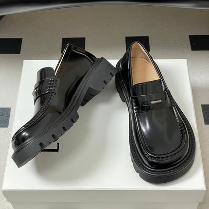 LOEWE 26S LOAFER IN BLACK PATENT CALFSKIN