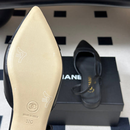 CHANEL 26S POINTED TOE SLINGBACKS IN BLACK LAMBSKIN AND FABRIC