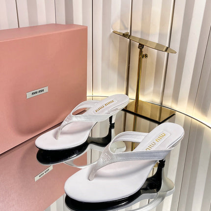 MIUMIU 26S THONG HEELED SANDALS 50 MM IN WHITE LAMBSKIN AND SATIN