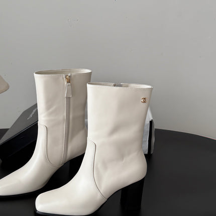 CHANEL 26S ANKLE BOOTS 70 MM IN CREAM WHITE CALFSKIN SQUARE TOE