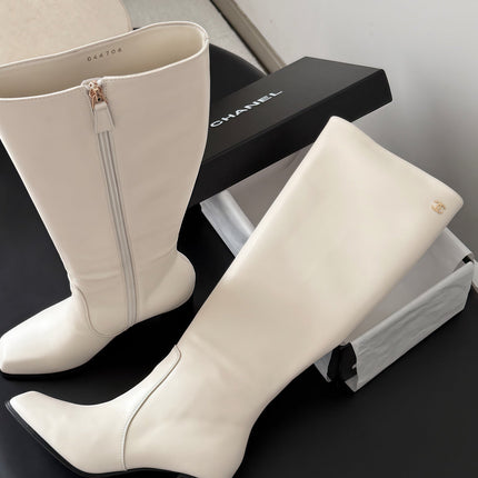 CHANEL 26S TALL BOOTS 70 MM IN CREAM WHITE CALFSKIN SQUARE TOE
