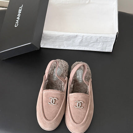 CHANEL 26S SLINGBACK LOAFERS IN GREY SUEDE AND SHEARLING LINING