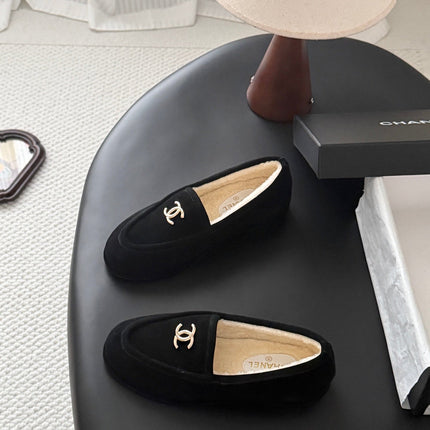 CHANEL 26S LOAFERS IN BLACK SUEDE AND SHEARLING LINING