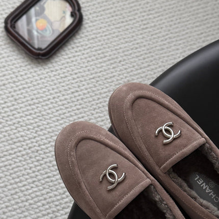 CHANEL 26S LOAFERS IN GREY SUEDE AND SHEARLING LINING