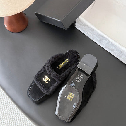 CHANEL 26S MULES IN BLACK SHEARLING AND SUEDE