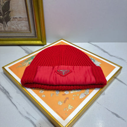 PRADA 26S BEANIE HAT 544784