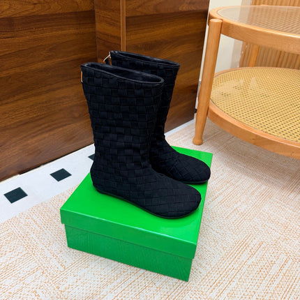 BOTTEGA VENETA 26S FLAT MID CALF BOOTS IN BLACK BRAIDED SUEDE