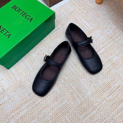 BOTTEGA VENETA 26S MARY JANE FLATS IN BLACK LAMBSKIN WITH BUCKLE