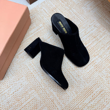 MIUMIU 26S BLOCK HEEL MULES IN BLACK SUEDE