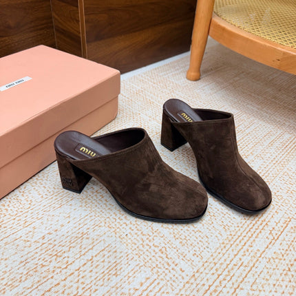MIUMIU 26S BLOCK HEEL MULES IN DARK BROWN SUEDE