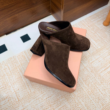 MIUMIU 26S BLOCK HEEL MULES IN DARK BROWN SUEDE