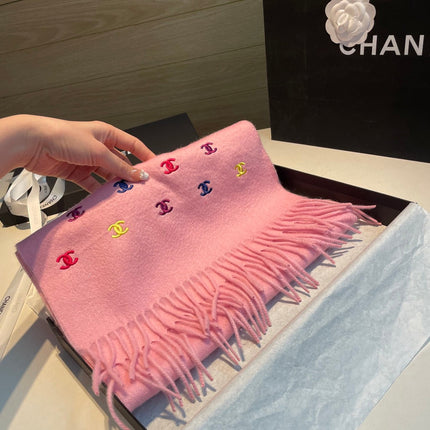 CHANEL 26S SCARF 180 IN CASHMERE 510924