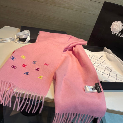 CHANEL 26S SCARF 180 IN CASHMERE 510924