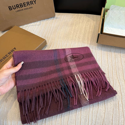 BURBERRY 26S SCARF 200 IN CASHMERE 513319