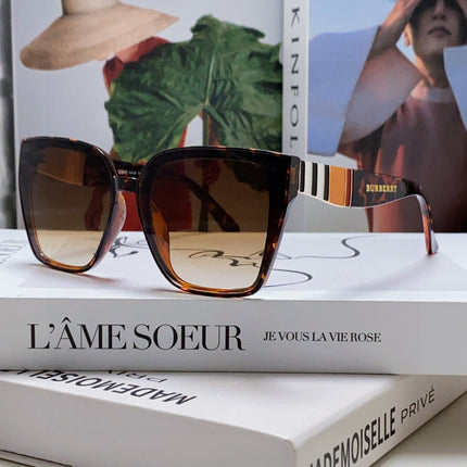 BURBERRY 26S SQUARE FRAME IN ACETATE 511662