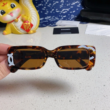 CHANEL 26S RECTANGLE FRAME IN ACETATE 502812