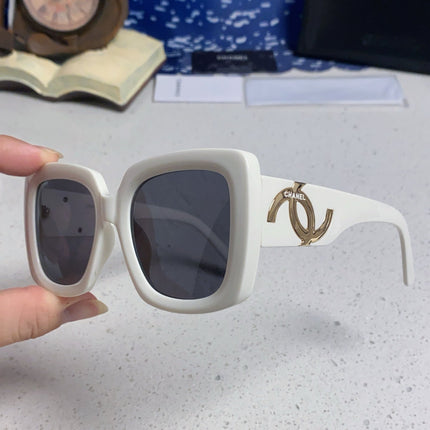 CHANEL 26S SQUARE FRAME IN ACETATE 506698
