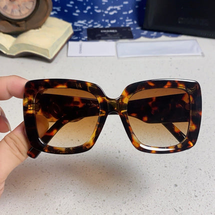 CHANEL 26S SQUARE FRAME IN ACETATE 506699