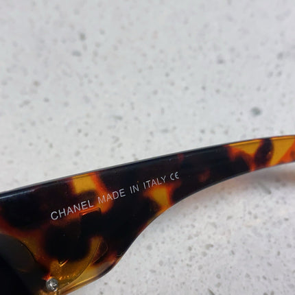 CHANEL 26S SQUARE FRAME IN ACETATE 506699